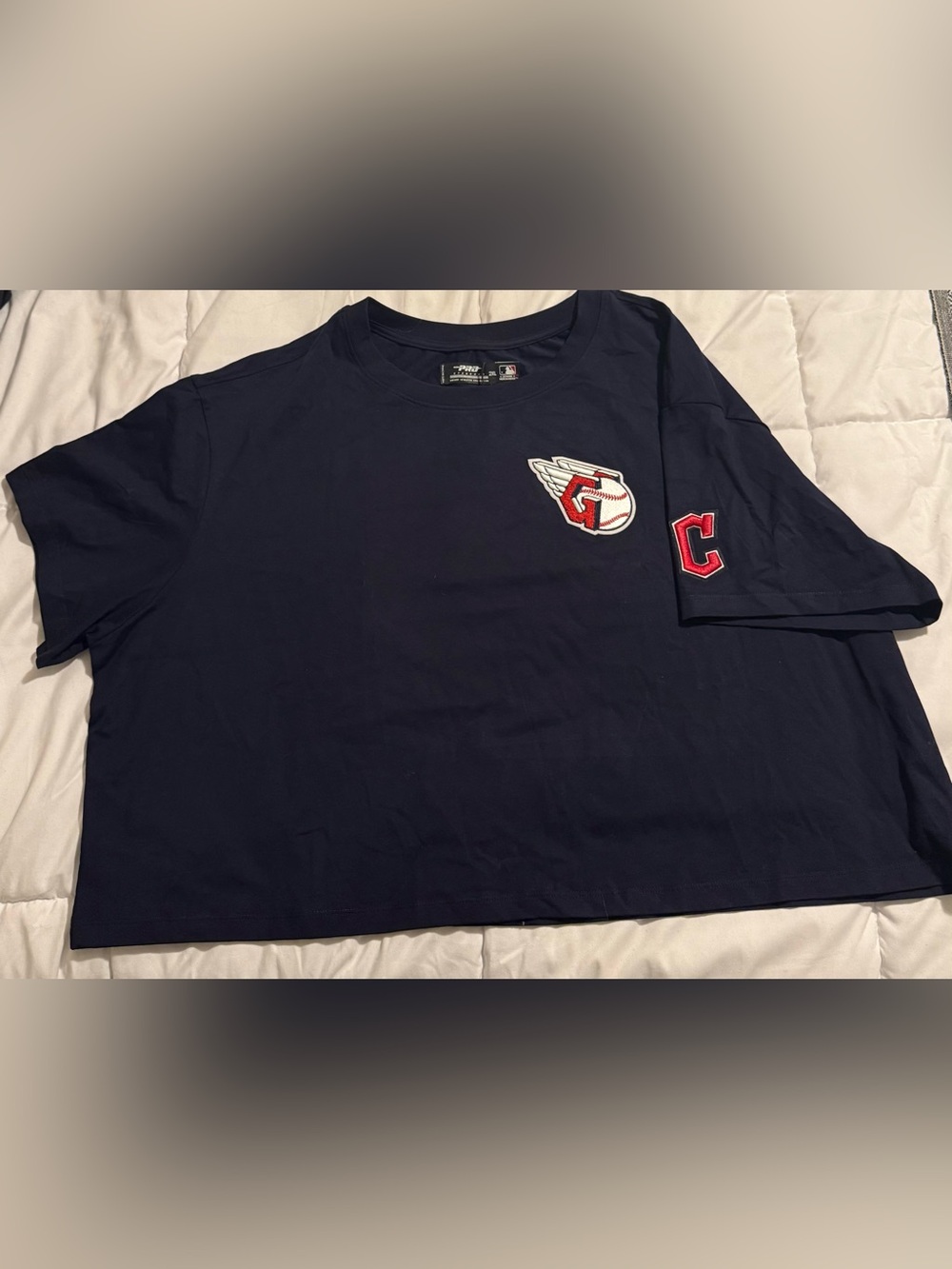 Cleveland Guardians Women’s Boxy Cropped Navy T-Shirt